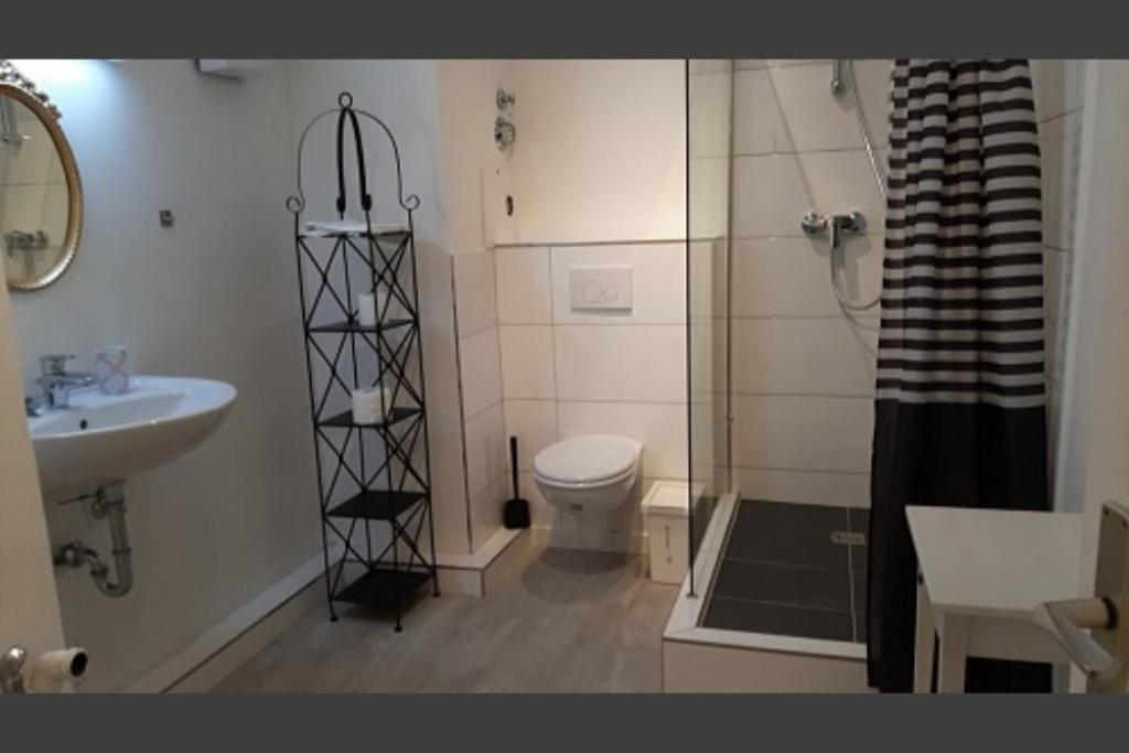 המבורג Apartment 41 Citynah, Bad Extern, Einfache Ausstattung מראה חיצוני תמונה